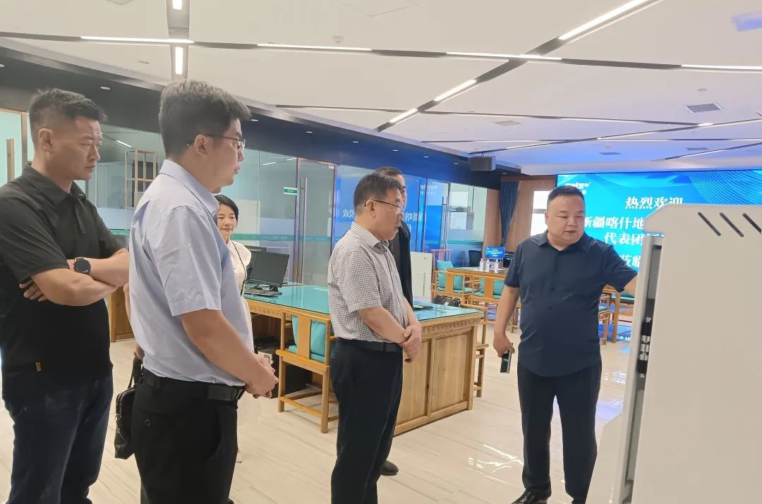 【cooperative communication】The Party and government delegation of Xinjiang Kashgar Region West Expo visited Wolun Group Chengdu Marketing Center to carry out co